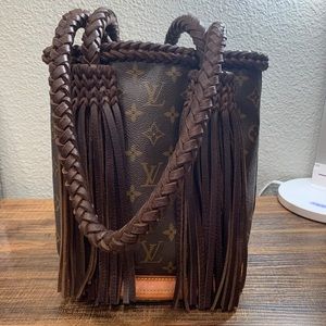 Louis Vuitton Bucket